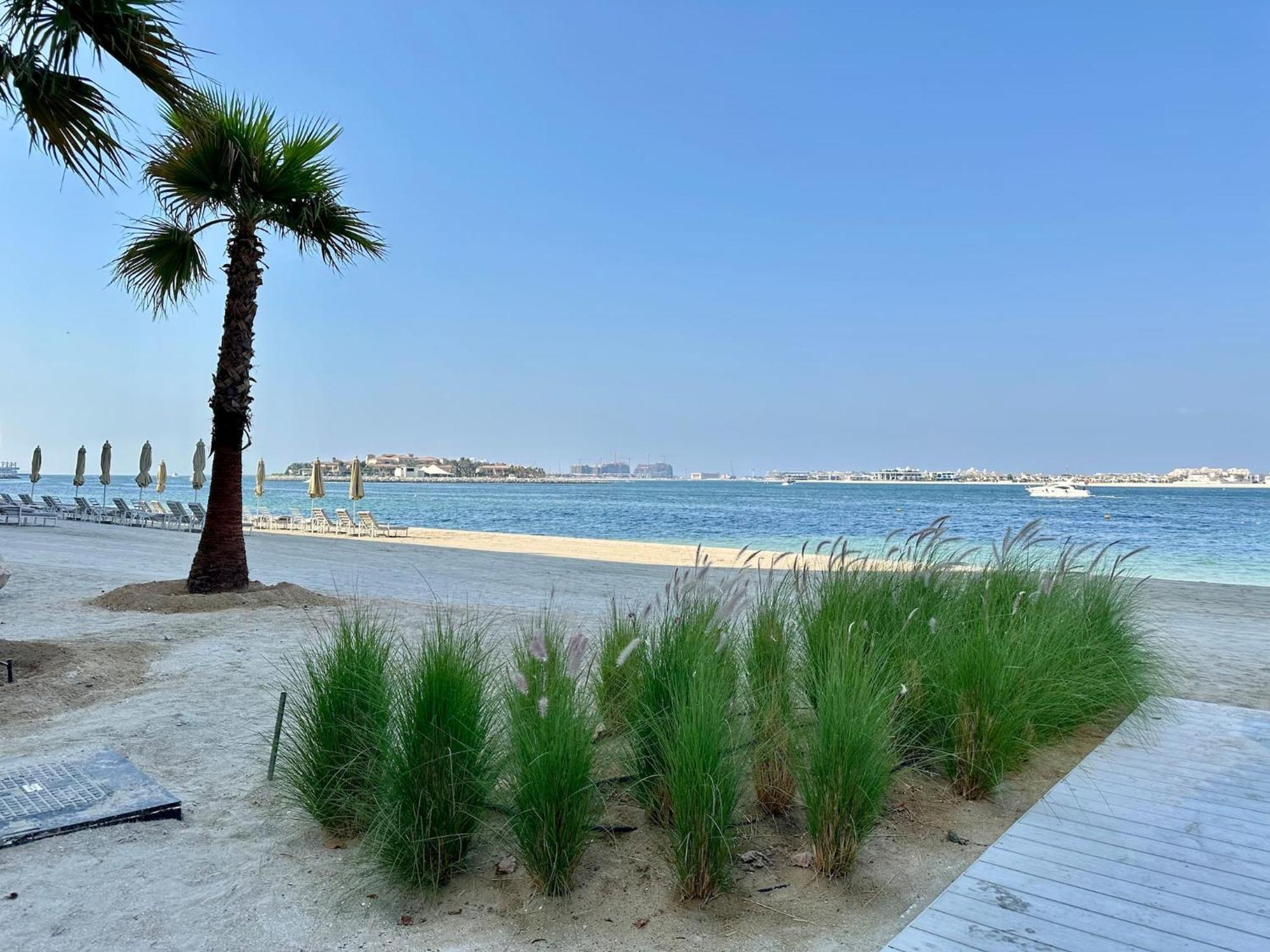 Apartment Elegant And Stylish 1br, Grand Blue Dubai