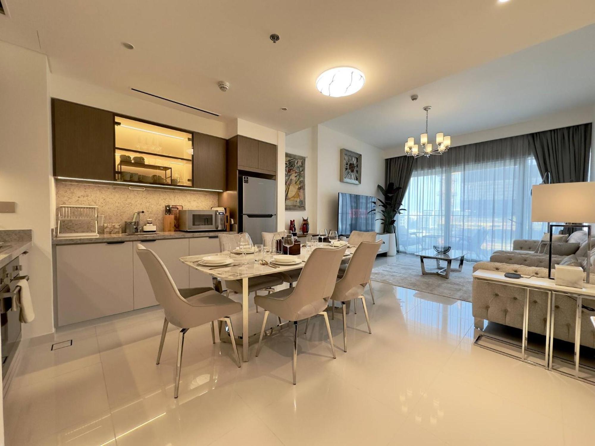 Elegant And Stylish 1br, Grand Blue