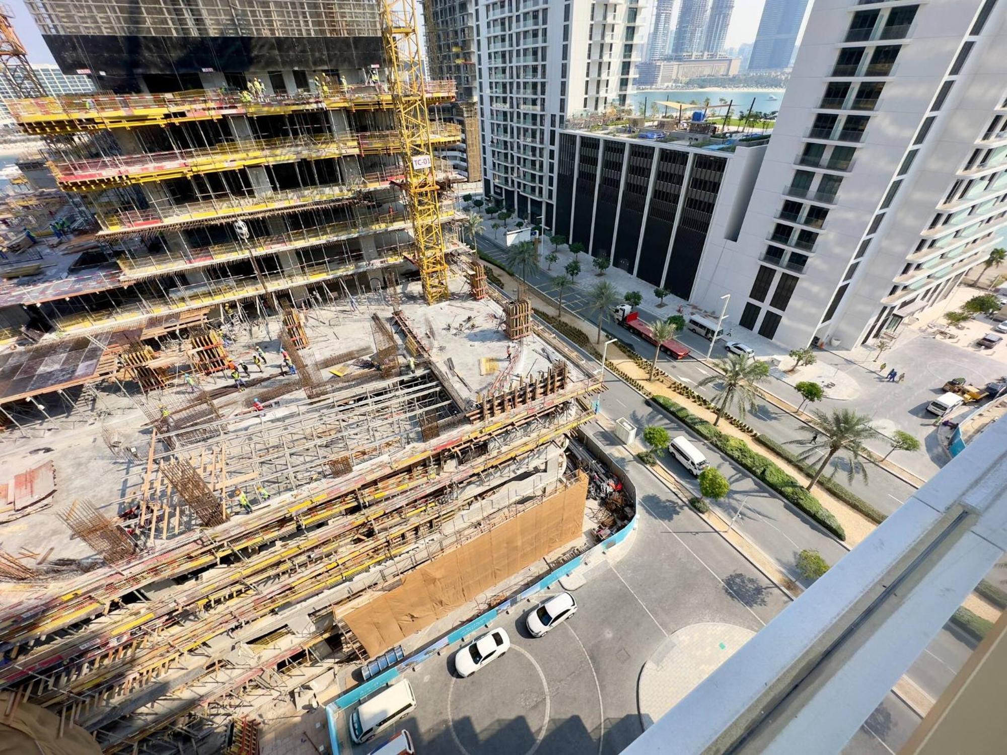 Elegant And Stylish 1br, Grand Blue Dubai