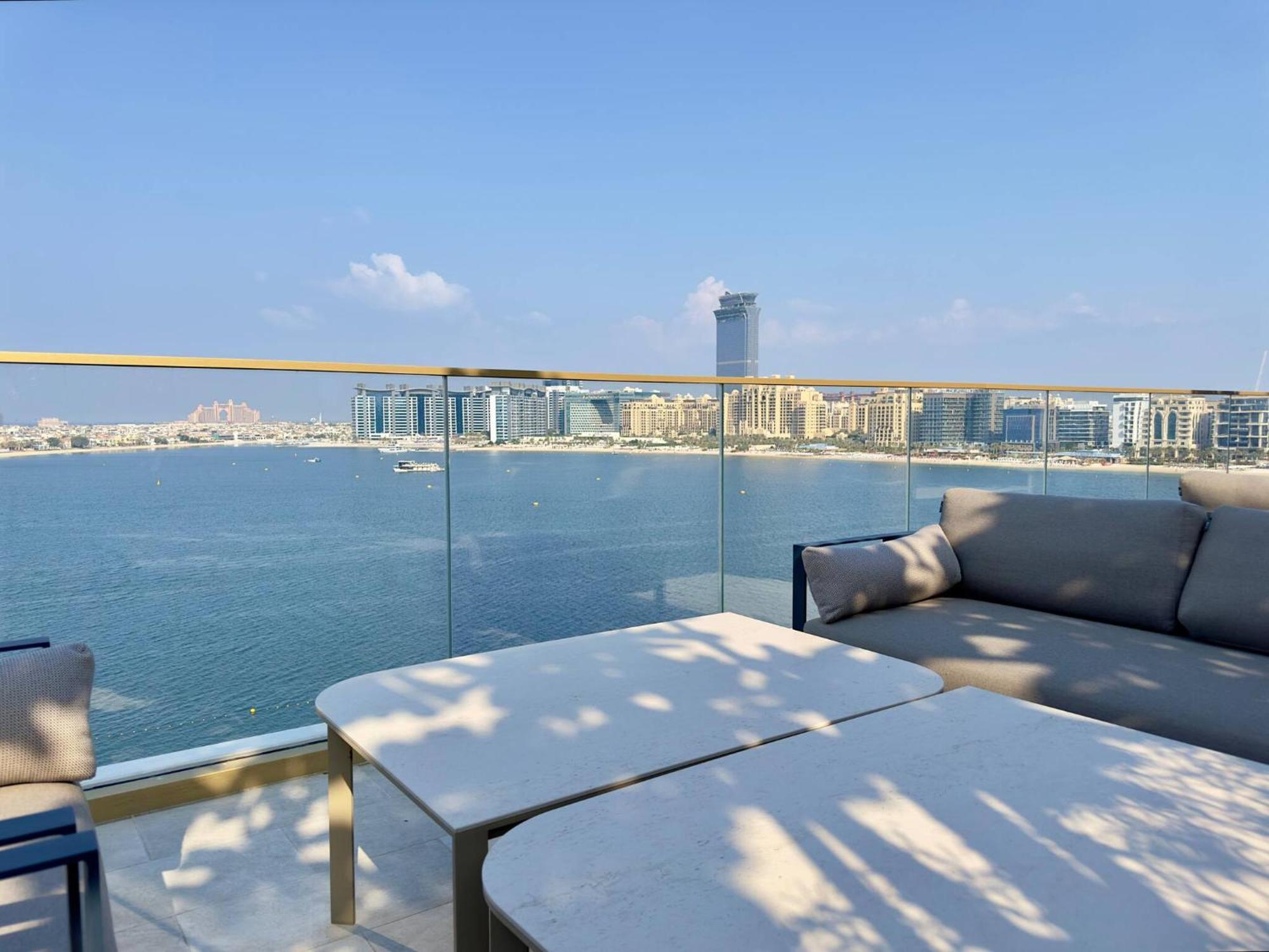 Elegant And Stylish 1br, Grand Blue Apartment Dubai