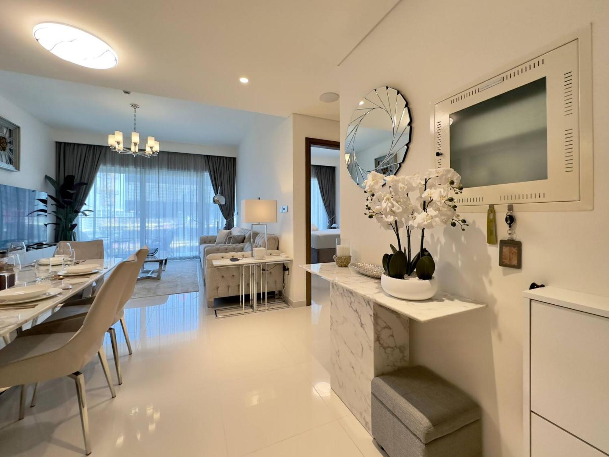 Elegant And Stylish 1br, Grand Blue Apartment *